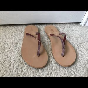 Flip flops/Sandals